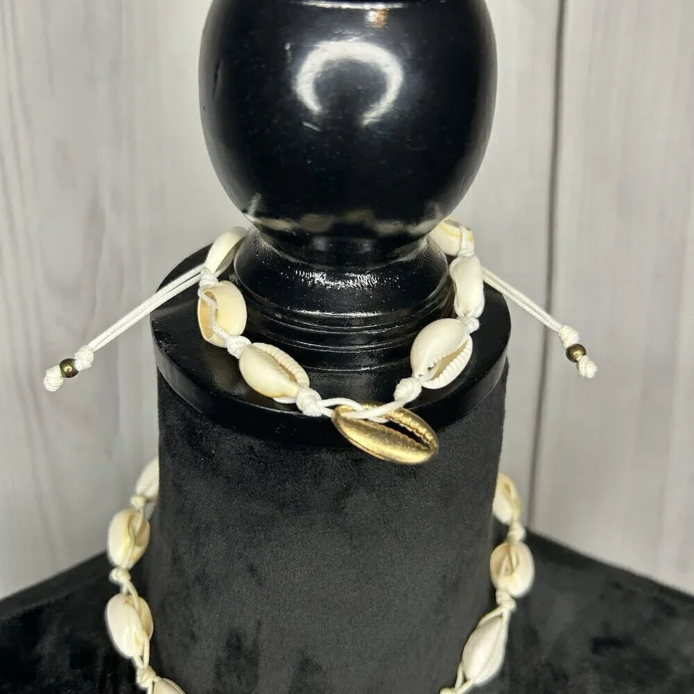 Cowrie Shell Choker Necklace and Bracelet Set Boho Surfer Y2K Beach Fashion
